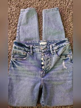 Good American Women’s Light Blue Skinny Button-Fly Jeans